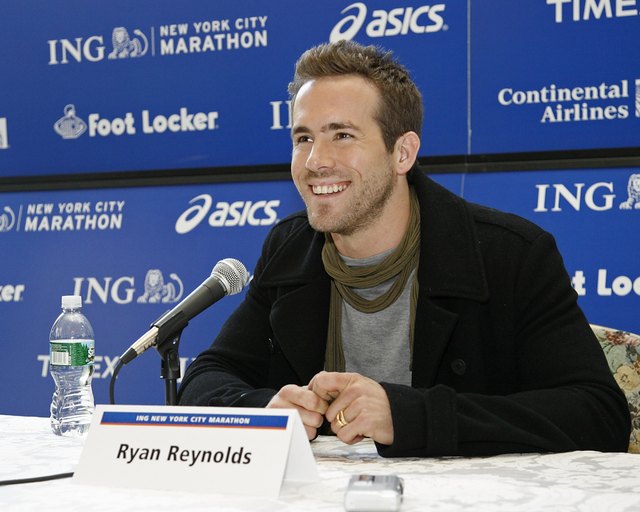 2008 ING New York City Marathon - Ryan Reynolds Press Conference