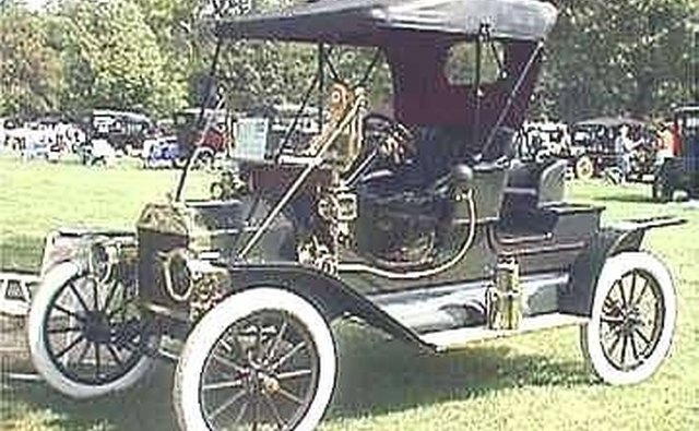 When Was The First Ford Truck Made It Still Runs The Model T Which Debuted In 1908 Was A Natural For Truck Conversion With Its High Road Clearance 30 Inch Pneumatic Tires 99 Wheelbase And