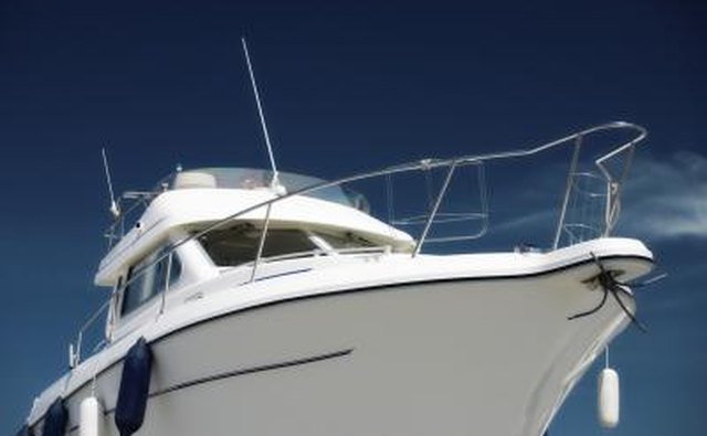 Power yacht