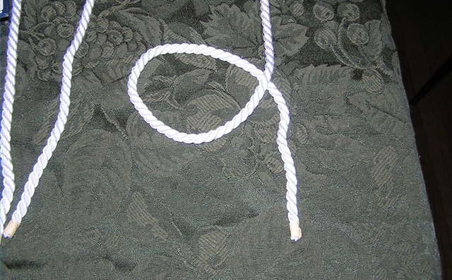 First loop of the carrick bend