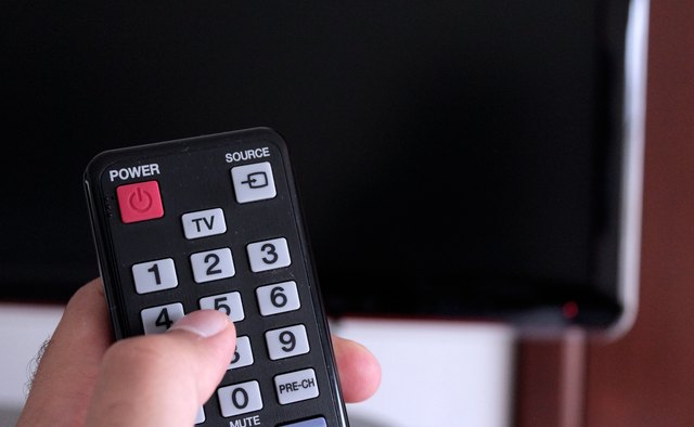 [2023 NEW CODES] How to program a remote control for Samsung TV