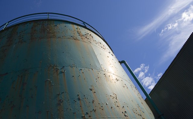 Metal alloys have pressure ratings based on temperature