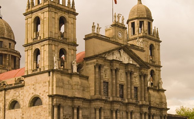 Economists think that the treaty has brought modest growth to Mexico.