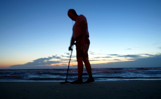 People Prepare For Hurricane Isabel In Virginia