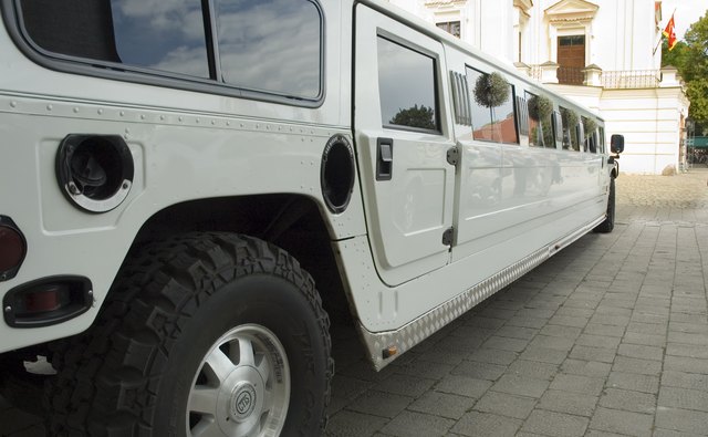 wedding limousine