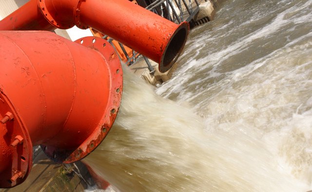 Deluge of water from drain pipes