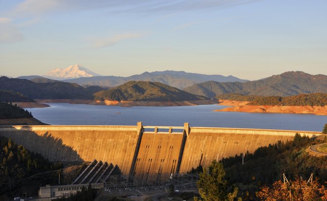 Shasta Lake at sunset