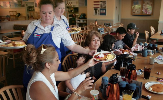 IHOP To Buy Applebees Chain For $1.9 Billion