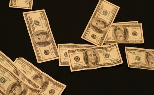 Talbot's Women's Scholarship offers two scholarships to both U.S. and Canadian women.