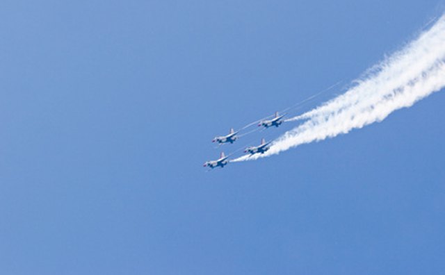 Dependents of Air Force personnel can qualify for scholarships.