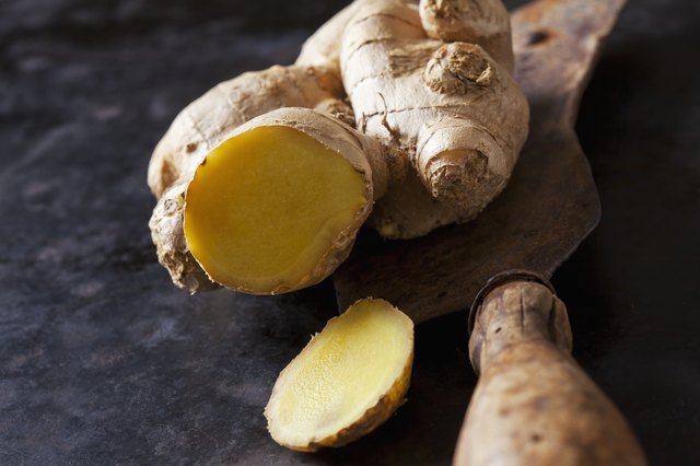 Intimidated By Ginger? Here's Exactly How To Peel And Crush Ginger ...