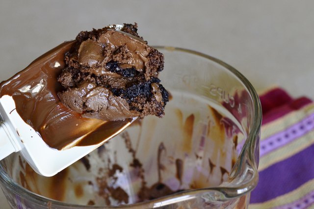 How To Melt Chocolate Chips In The Microwave LEAFtv