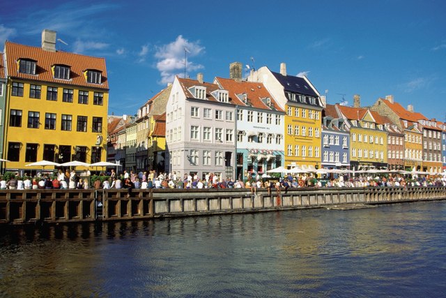 Where is Europe's longest pedestrian shopping street?