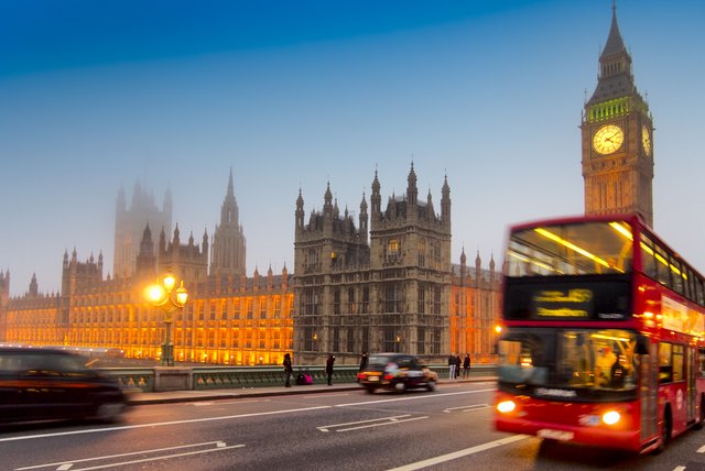 You&#8217;re a Londoner, mate! You are happy to spell &quot;flavour&quot; and &quot;colour&quot; with that extra &quot;u&quot; and you&#8217;d blend right in on a morning commute on the Tube. Check your mail for that invite from Will, Kate and baby George to take high tea with Her Majesty the Queen.