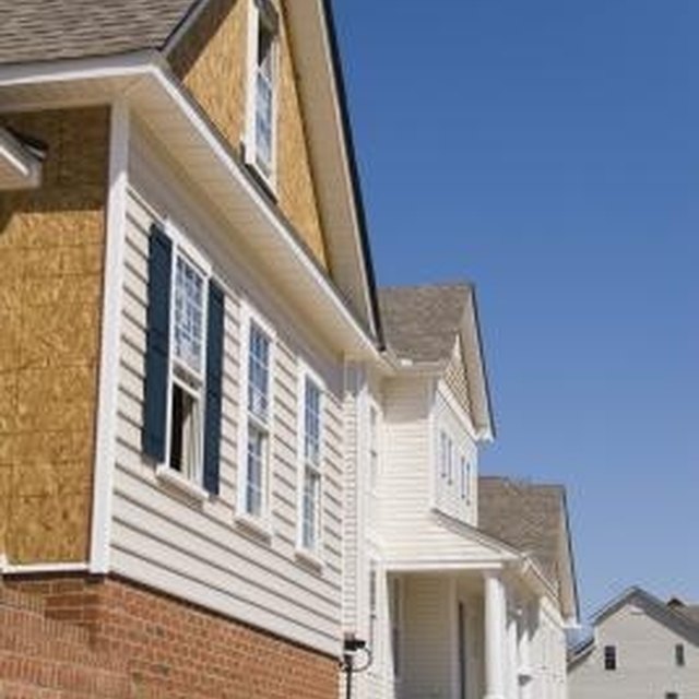 How to Finish the Corners on 4x8 Siding | HomeSteady
