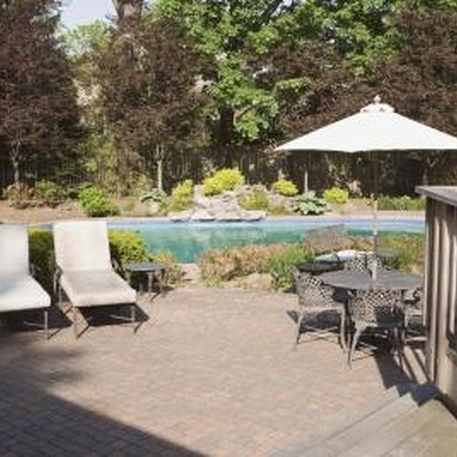 How To Calculate Red Bricks For A Patio