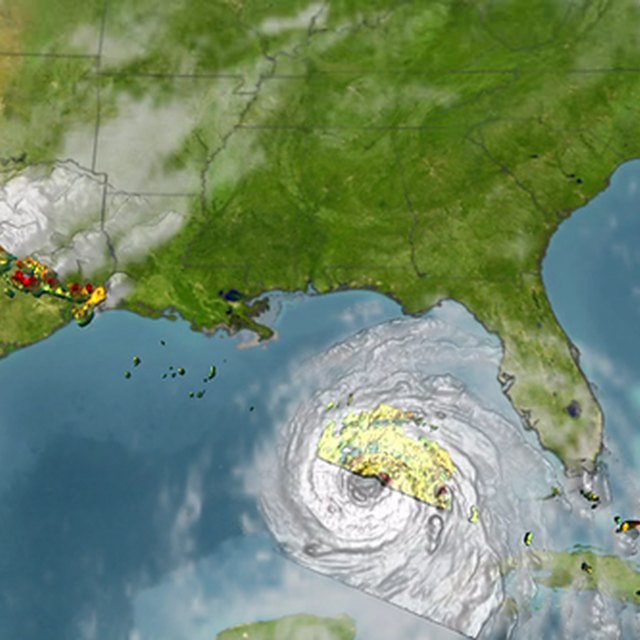 What Kind of Damage Do Thunderstorms Cause? | Sciencing