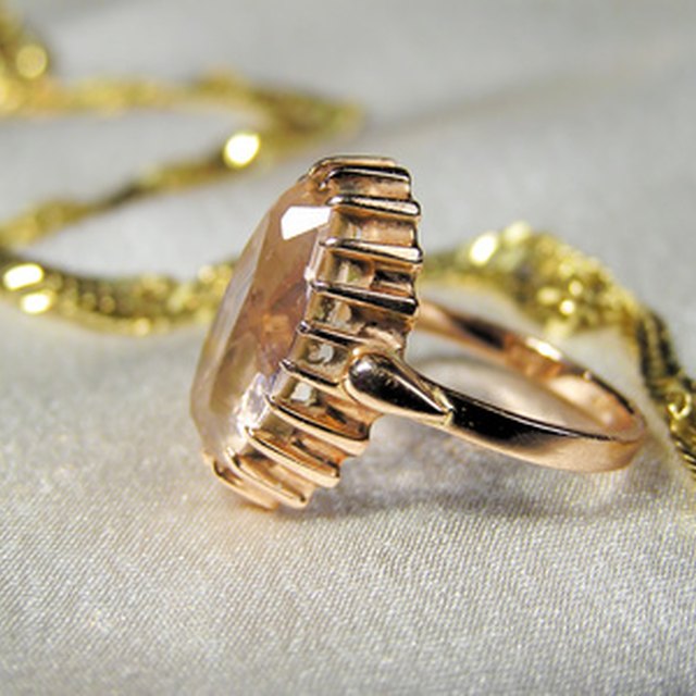 How to Determine if a Necklace Is Real Gold Our Everyday Life