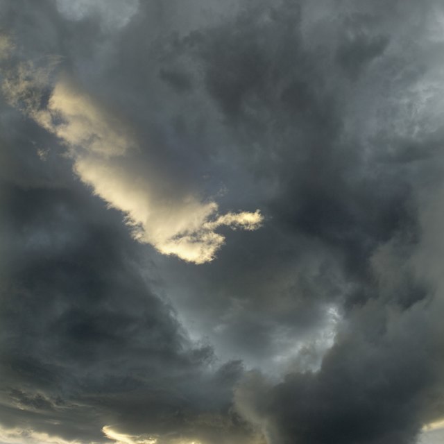Awesom Storm Front That Darkened >> Warning Signs Of Thunderstorms Awesom Storm Front That Darkened >> Warning Signs Of Thunderstorms
