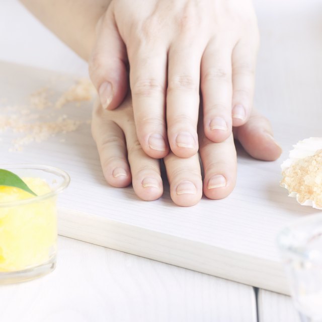 how-to-get-rid-of-dry-skin-on-the-hands-our-everyday-life