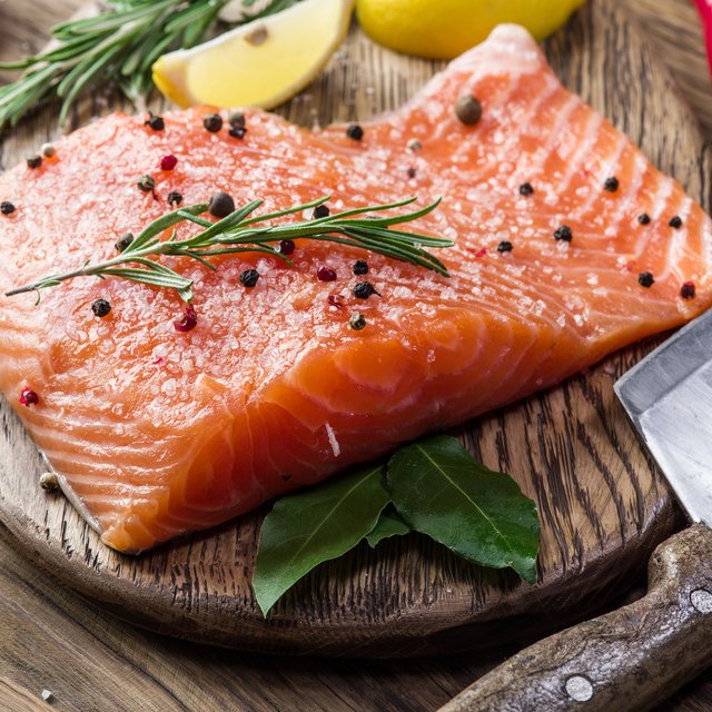 How to Cook Atlantic Salmon Fillets | Our Everyday Life