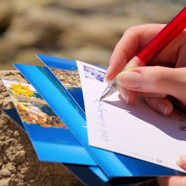 how-to-send-postcards-internationally-synonym