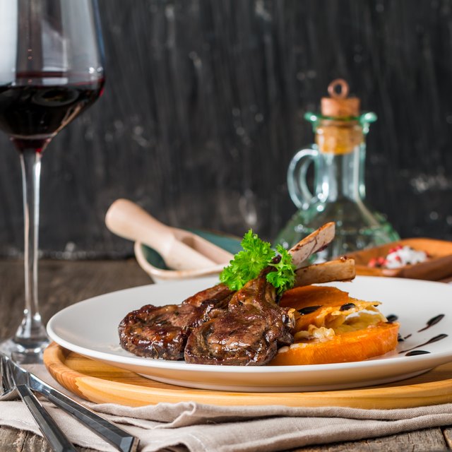 What Goes Well With a Lamb Shank Dinner? | Our Everyday Life