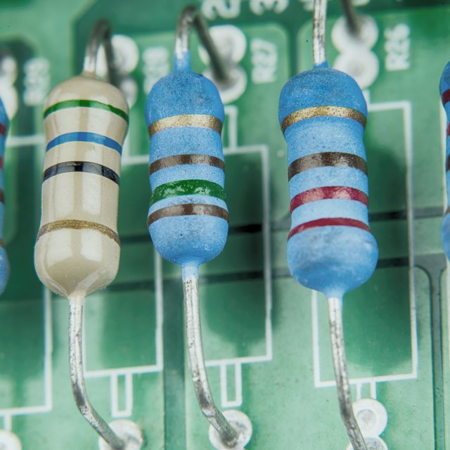 What Are the Functions of a Current Transformer? | Sciencing