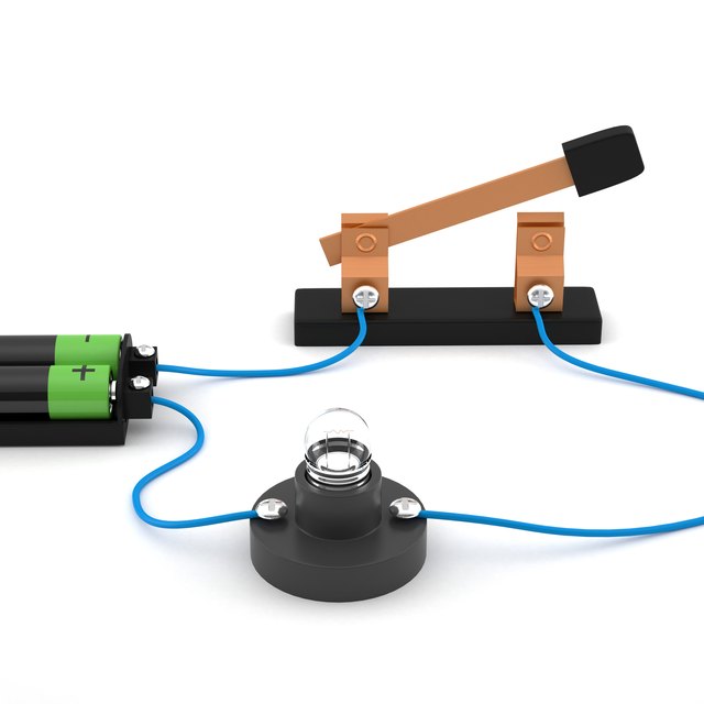 Definition of a Simple Electrical Series Circuit | Sciencing