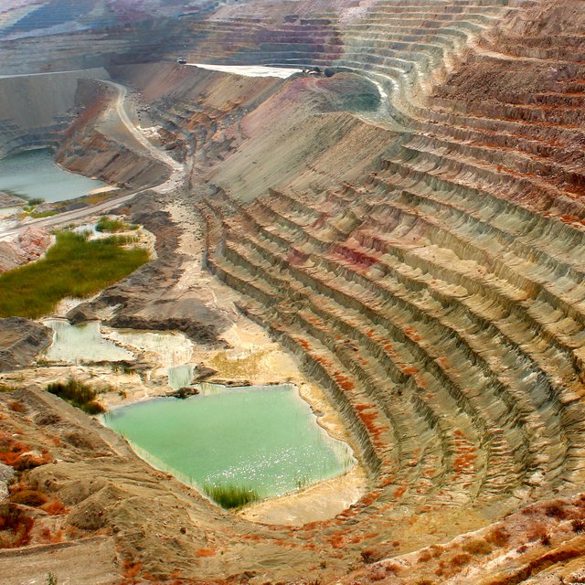 open-pit-mining-pros-cons-sciencing