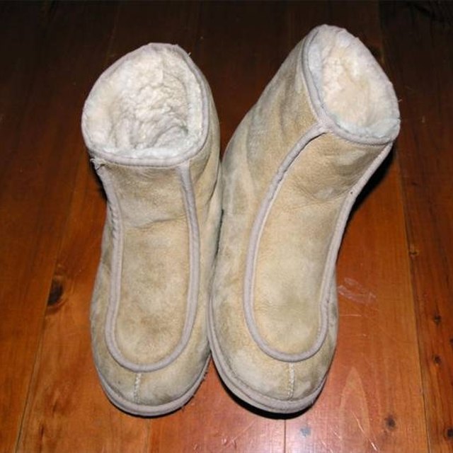 grease on ugg boots