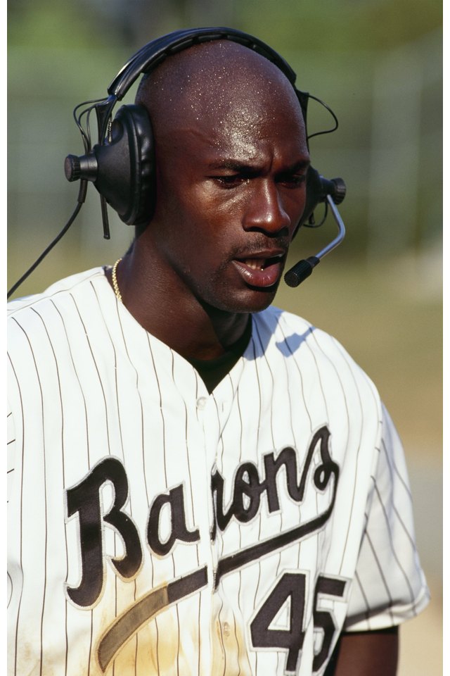 Michael Jordan's Baseball History - SportsRec