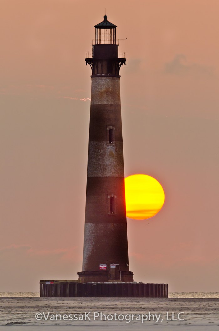 11 Amazing Lighthouse In South Carolina   Morris Island Lighthouse 