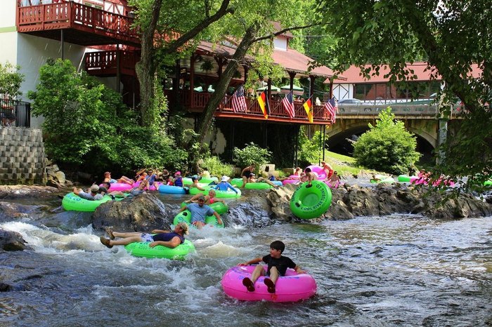 Georgia Water Parks and Theme Parks - Find Fun