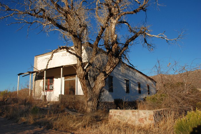 11 Creepy Ghost Towns In Arizona To Visit At Your Own Risk 0264