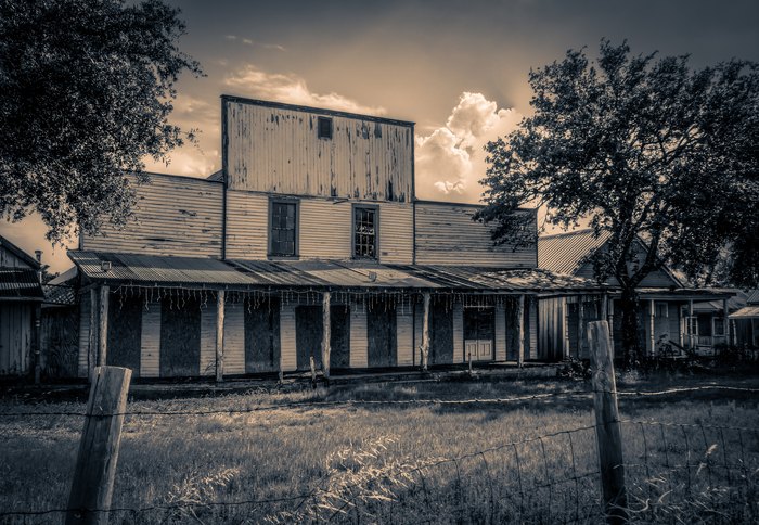 Here Are 9 Creepy Abandoned Ghost Towns In Texas