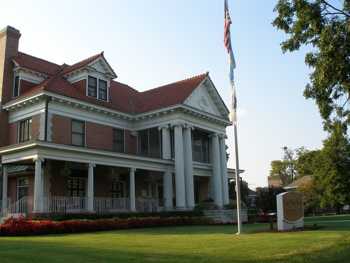 historic homes to tour in oklahoma