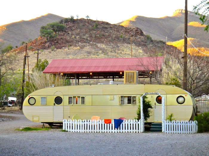 12 Retro Places In Arizona That Will Take You Back In Time