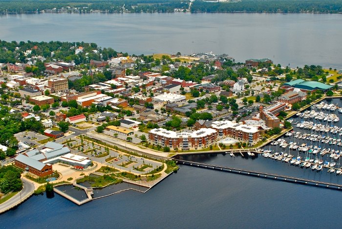 New Bern Is A Charming And Historic Town In North Carolina