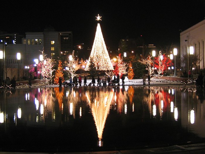 12 Places To View Lights In Utah, Like Christmas At Temple Square