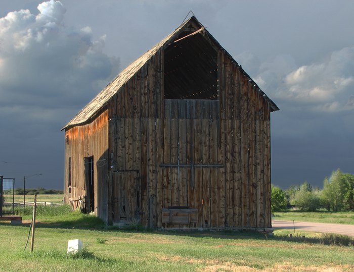 Old barn in St. Charles, Idaho