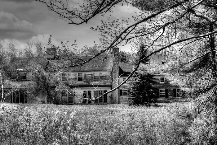 10 Creepy Massachusetts Haunted Houses   14233987151 022581eb63 H 