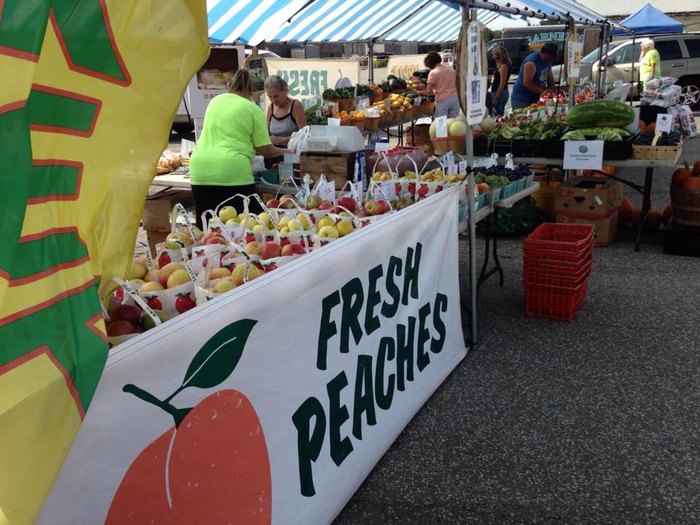 Visit 14 Of The Best Farmers Markets In Pennsylvania