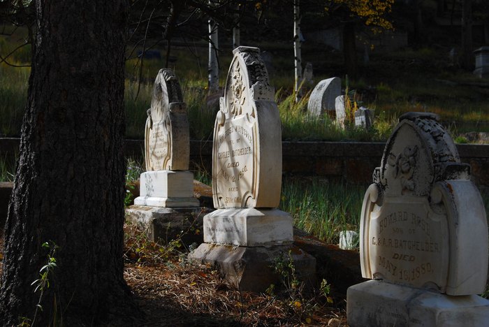 7 Haunted Historical Cemeteries In Idaho 9267