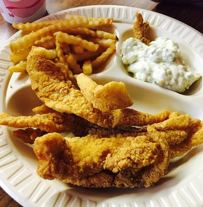 Here Are 5 Delicious Hole In The Wall Restaurants In Texas