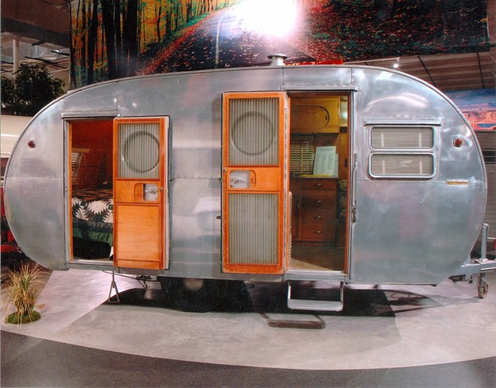 12 Of The Best Roadside Attractions In Indiana 12-of-the-best-roadside-attractions-in-indiana