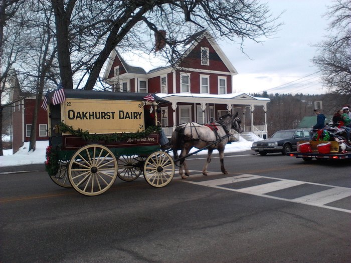 15 Slow Paced Places That Are Peak Small Town Maine 