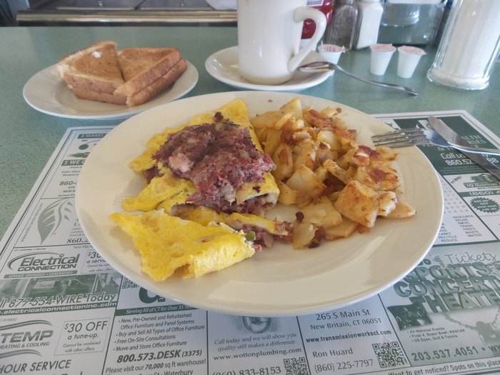 The 10 Most Delicious Diners In Connecticut