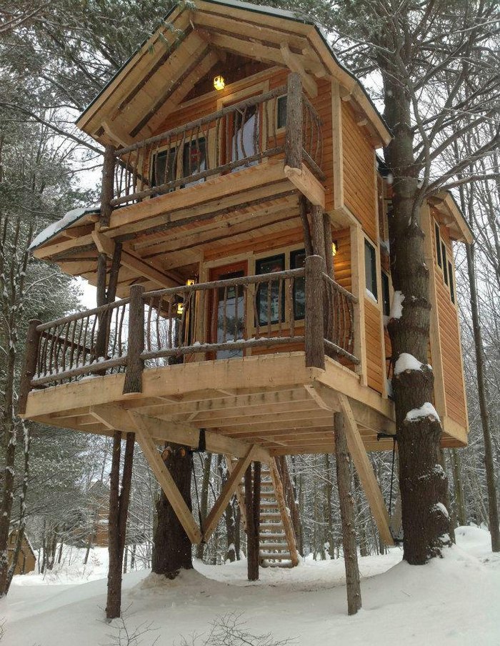 Spend The Night In This Cozy Vermont Treehouse For An