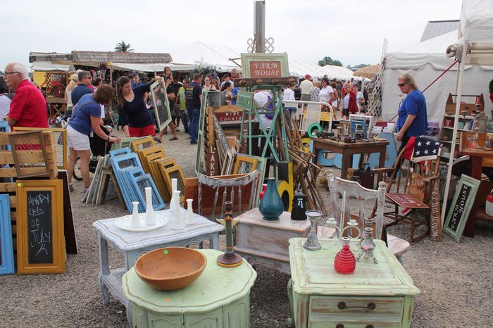 The Shipshewana Auction & Flea Market In Indiana Is Incredible